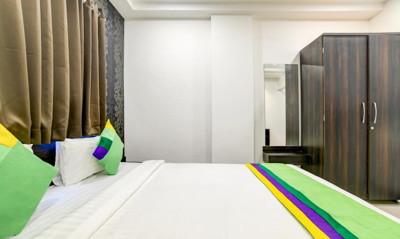 Treebo Grand Euro Pipliyahana Square Indore Exterior foto