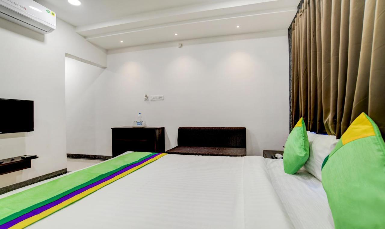 Treebo Grand Euro Pipliyahana Square Indore Exterior foto
