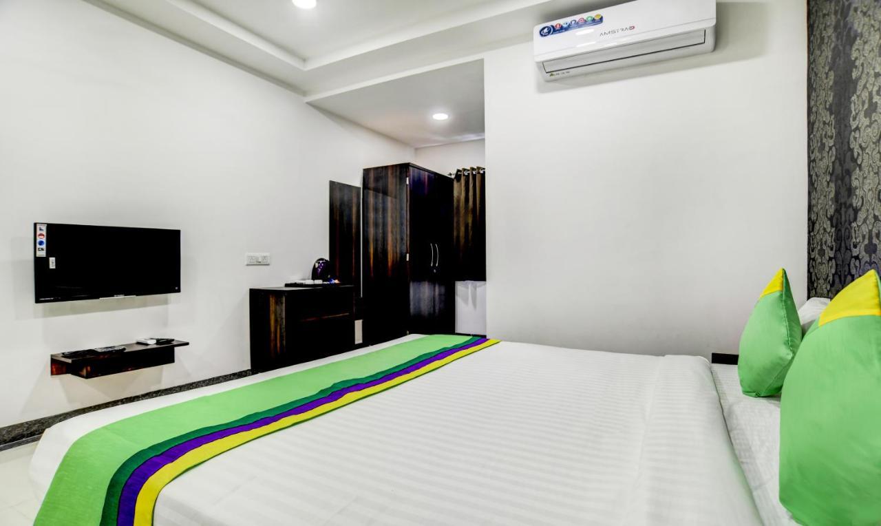 Treebo Grand Euro Pipliyahana Square Indore Exterior foto