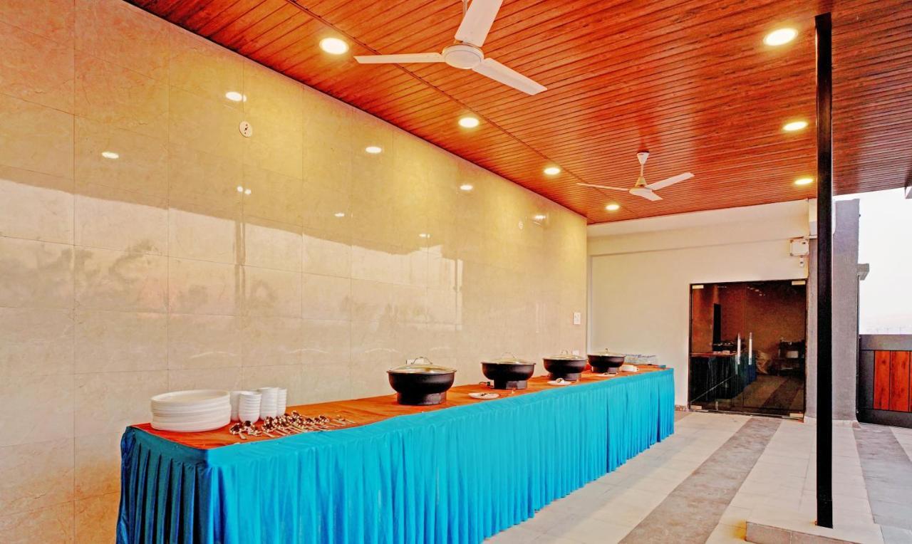 Treebo Grand Euro Pipliyahana Square Indore Exterior foto